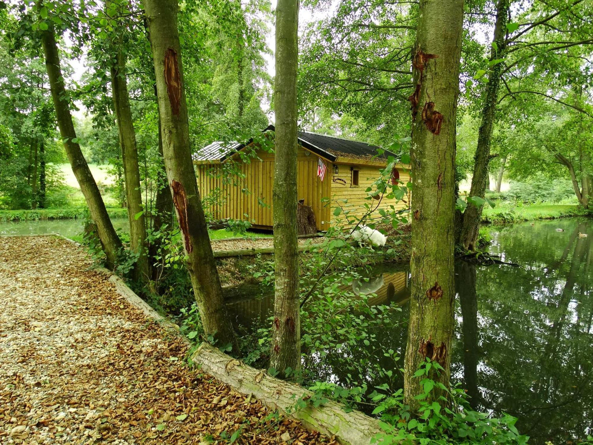 ホテル Etangs Du Moulin Suzy 部屋 写真